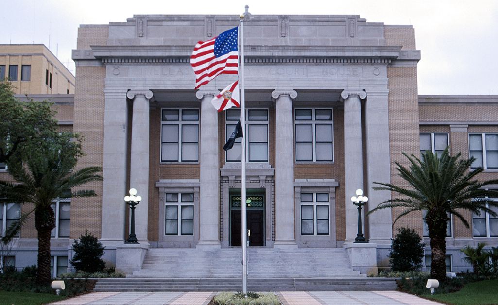Photo - Pinellas County Courthouse